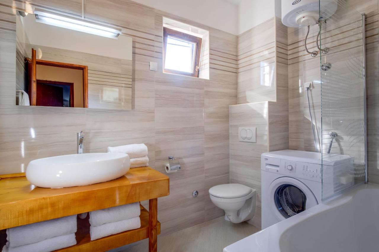 Apartamento Oaza Mali Lošinj Exterior foto